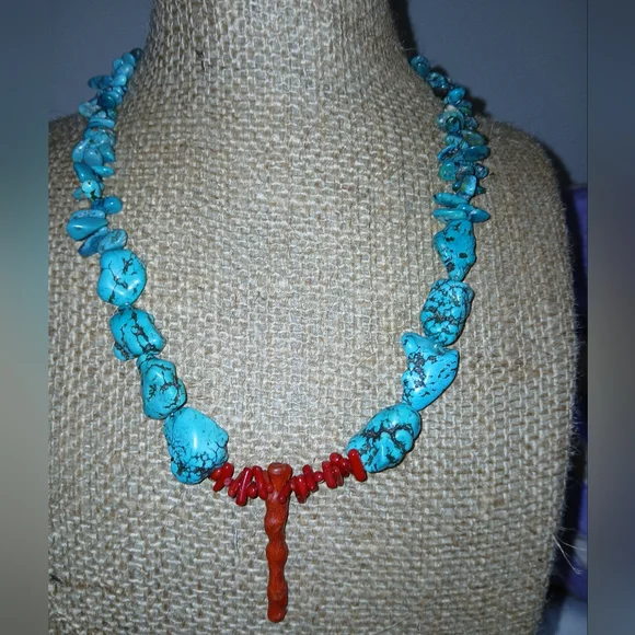 Vintage Chunky Turquoise & Red Coral  Necklace - Picture 2 of 7